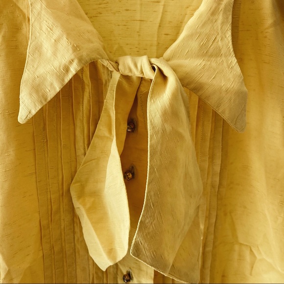 vintage 1950s yellow blouse - Picture 2 of 4